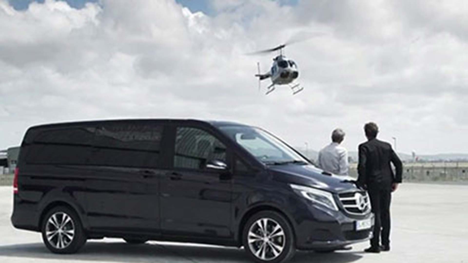 VIP transfers στη Σίφνο από τη Loukataris car and moto